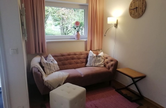 BergZeit apartment just a few minutes' walk from the town center, very quiet
