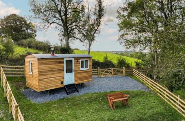 Berllan Y Bugail Shepherds Hut