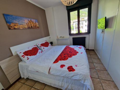 BERNINA STATION CENTRE APARTMENT 1 - 30 seconds walk from bernina station