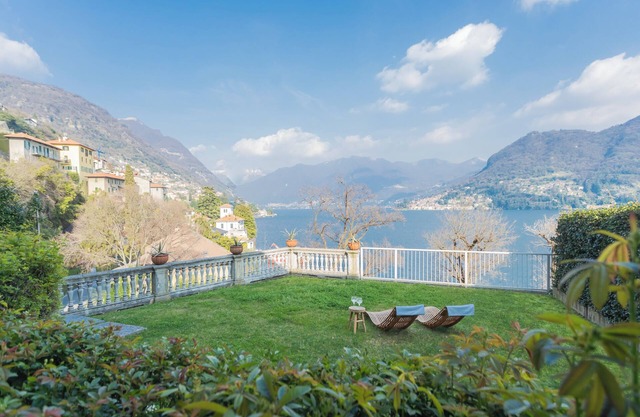 Besana 9 on the Lake - Private garden & parking