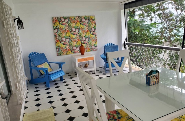 Best Balcony On the Beach! nBeachfront at It’s Best! n