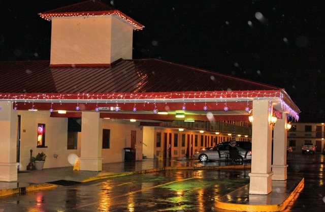 Best Inn Booneville