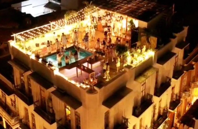 BEST LOCATED luxury villa located in the heart of historic city center.