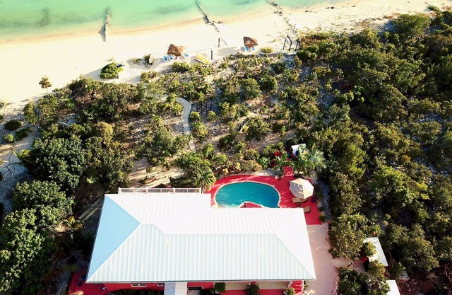 BEST LOCATION BEACHFRONT VILLA WITH PRIVATE POOL