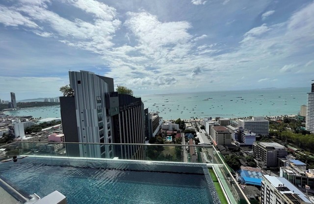 Best Location Central Pattaya - Nightlife, Beach, Sea- Guest Friendly