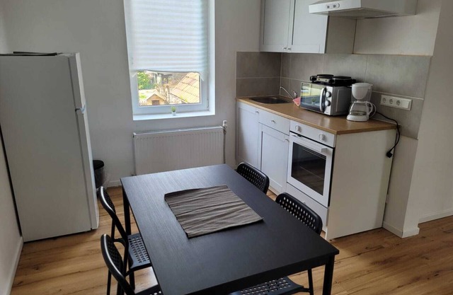 Best price per month, flat for 5, 30 minutes to Leipzig