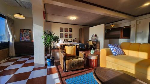 Best River view, Retro vibe studio apartment - Bangkok Old Town