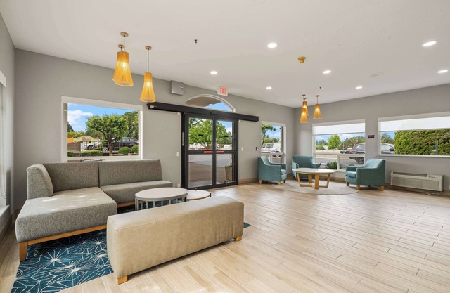 Best Western Lake Oswego/Portland Hotel & Suites