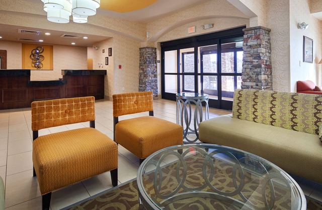 Best Western Plus Desoto Inn & Suites