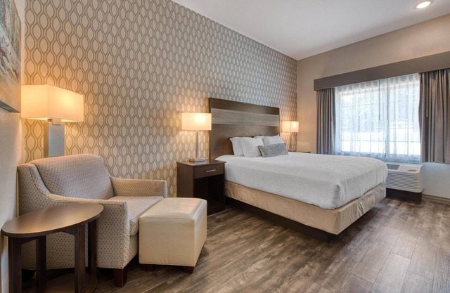 Best Western Plus Saint Peter