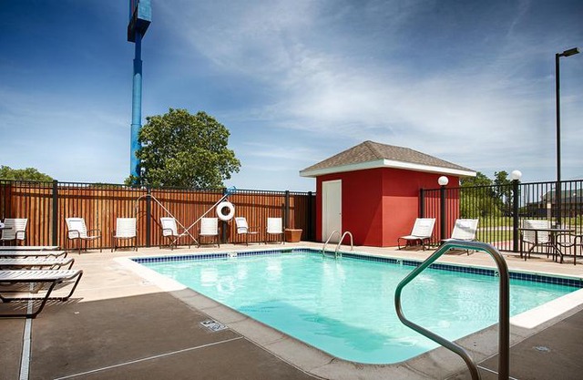 Best Western Plus Waco North
