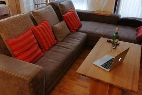 Beste Lage im Zentrum und am Hofgarten 150qm mit Klima, 2xBalkon, Aufzug, Familienfreundlich