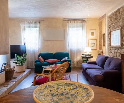 Between Nature&City - Casa Mezzane Pet Friendly