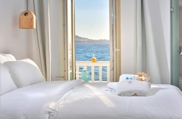 BH998 - C - Villa Mykonos