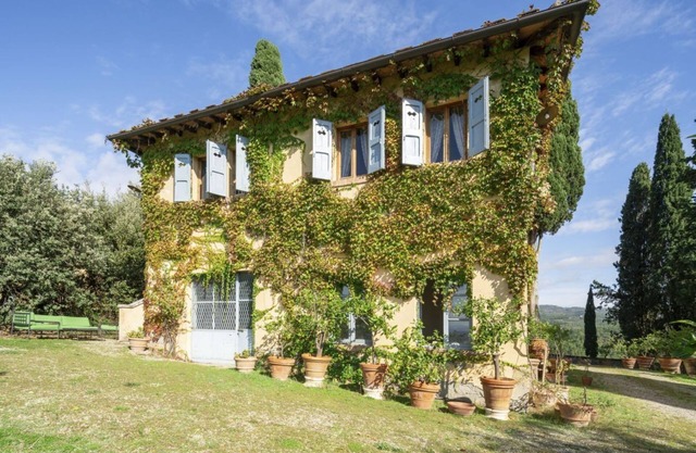 Bibbiano - La Limonaia detatched lovely villa with private swimming pool