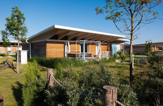Bibione eco-friendly resort for 5 guests-Beahost