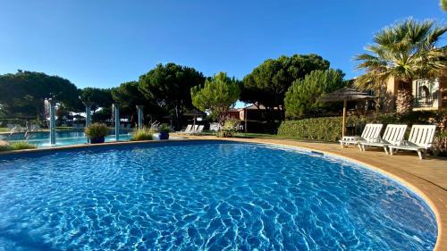 Bicos M by Check-in Portugal