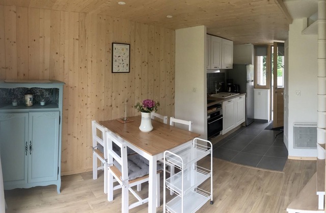Bienvenue à la Chouette Bicoque! Maison Avec Jardin, Bord de Rance