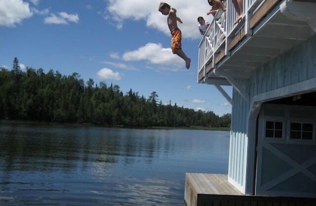 Big Blue Boathouse - Private Island-Kenora, Lake of the Woods
