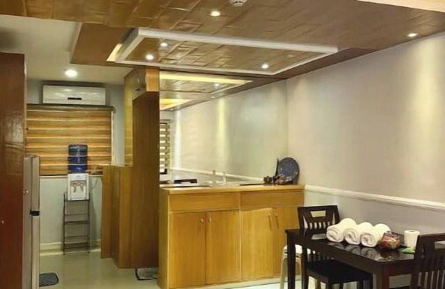 Big Group 2BR with 3AC Resort Condo beside SM Mall!