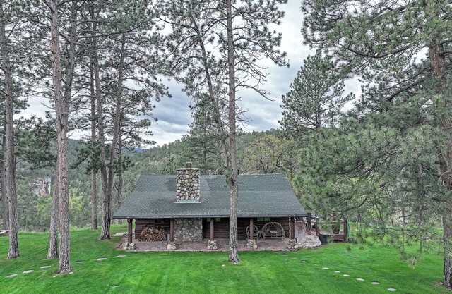 Big Horn Sheep Cottage Near Mt. Rushmore