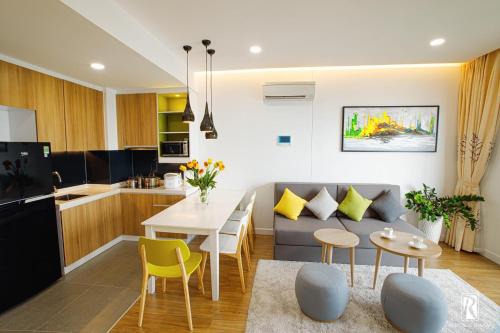 BIG PROMO - Republic Plaza Cong Hoa Apartment