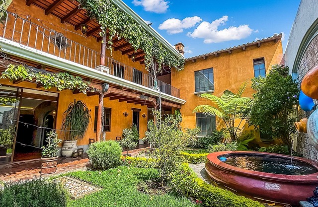 Big Stylish House W/jacuzzi & Lounge Pool