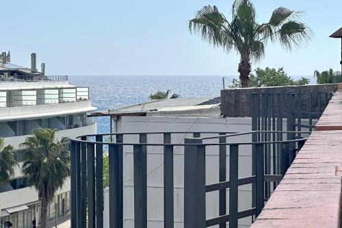 Big terrace and bbq apartment