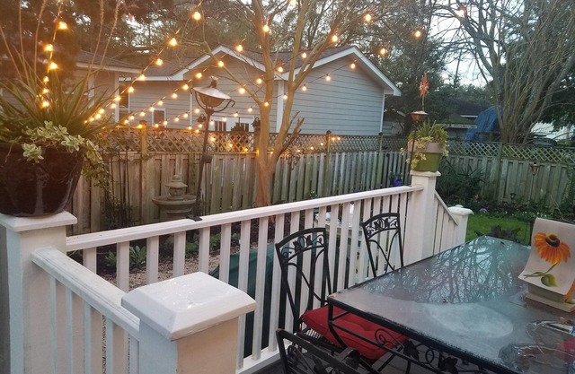 Bike to beach, 10 min to downtown, sleeps 7