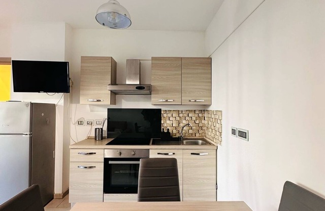 Bilocale Moderno e Confortevole con Terrazzo