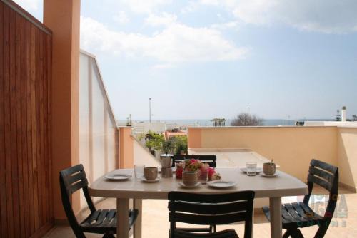 Bilocale Vista Mare n 2 by Puglia On line