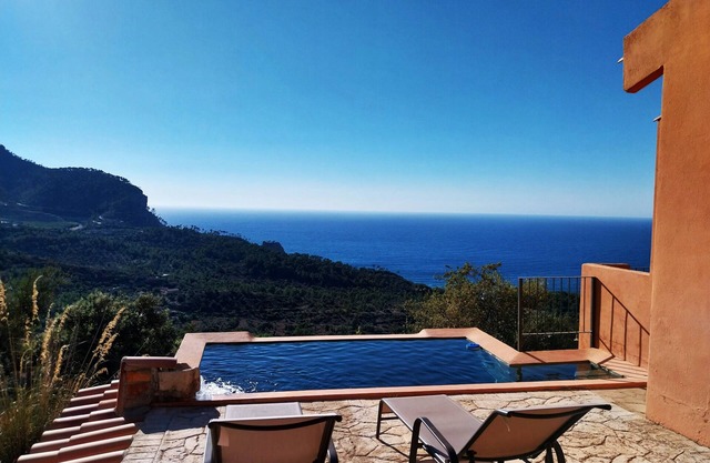 Binimira, amazing villa & sea views!