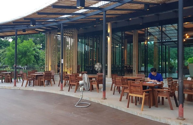 Binlha Raft Resort