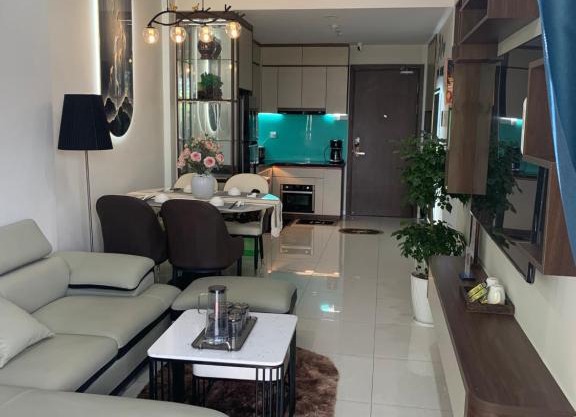 BIN’S HOUSE