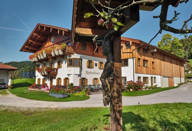 Biobauernhof und Ferienhaus Riederbauer