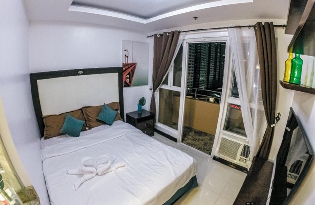 BIRCH TOWER - MALATE ROOMS