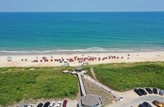BIS-Duck - Spacious 2BR/2.5BA - Great Pools and Beach!