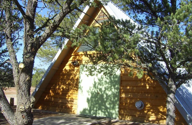 Bishop's Ridge Cabins/Camp