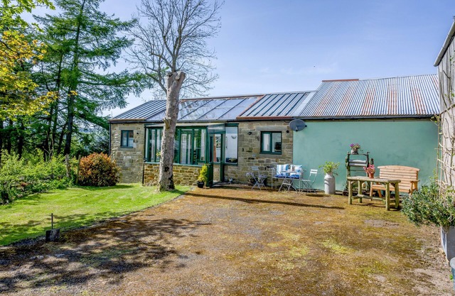 Bishopside Barn - One Bedroom House, Sleeps 2