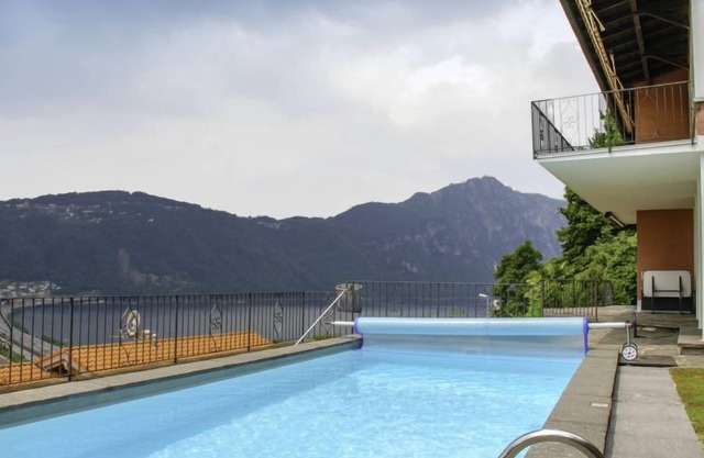 Bissonella by Interhome