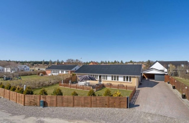 "Bitta" - 500m from the sea by Interhome