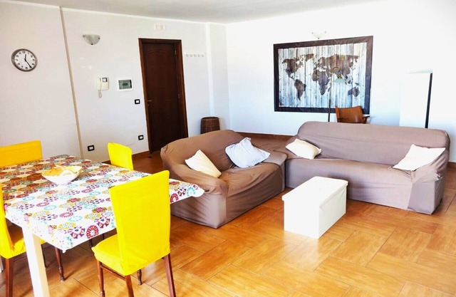 Bizzarri House Holiday Home