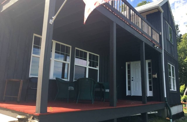 Black Bear Lodge in the mountains of Corinth Vermont