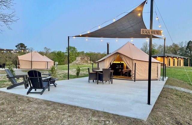 Black Walnut- Glamping Tent @ River Bluff Cabins