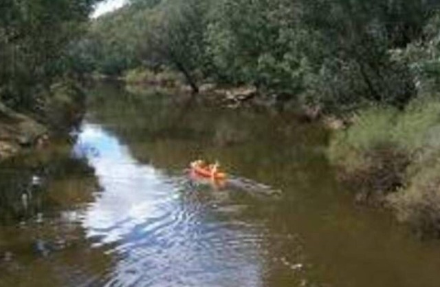 Blackwood Banks Chalets, Nannup - Chalet 3 - By the river ... in the forest