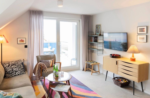 Blaumuschel (LUB108) by Interhome