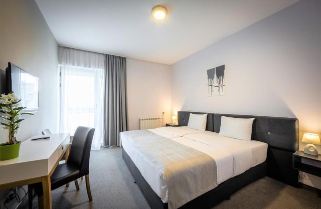 BLEECKER Hotels