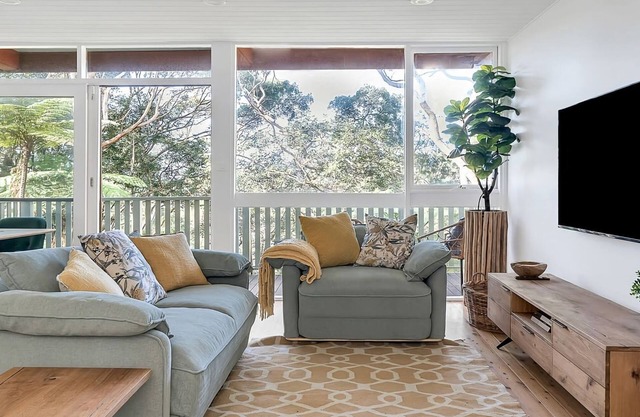Blissful Bushland Spa Retreat