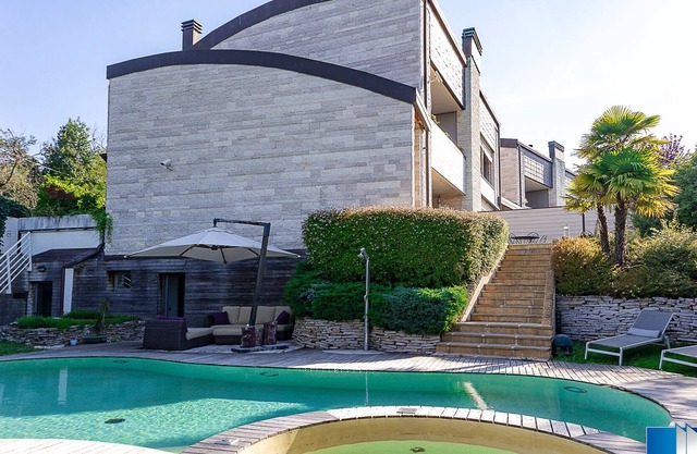 [BLISSFUL HAVEN] LUXURIOUS VILLA WHIT POOL* * * * *