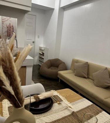 Bloq Residences Sikatuna 2 Unit 1616